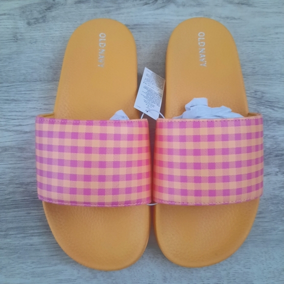 Gingham Girls Slides - Picture 1 of 5
